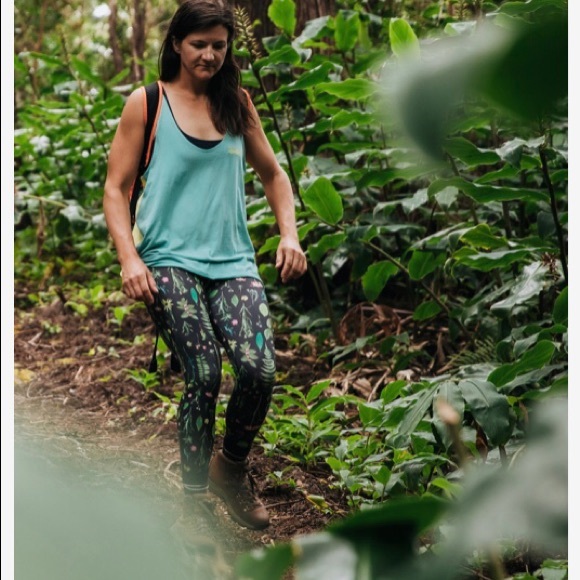 Women’s Burton Baltra Tank - Picture 2 of 3